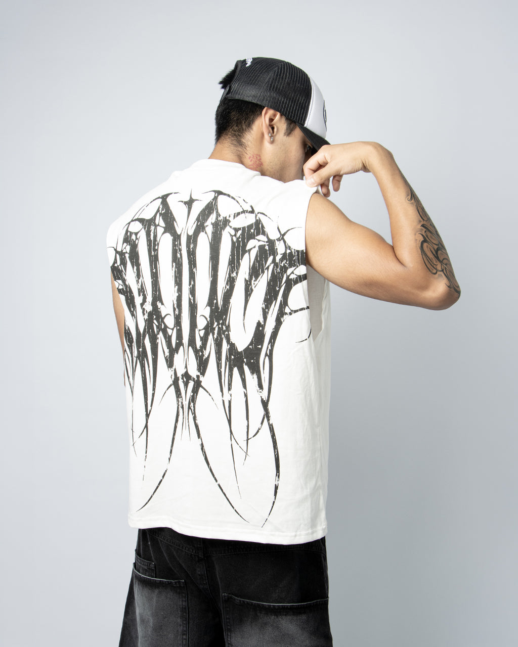 MOOD TRIBALS SLEEVELESS TEE