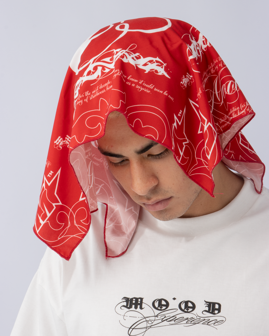 MOOD RED BANDANA