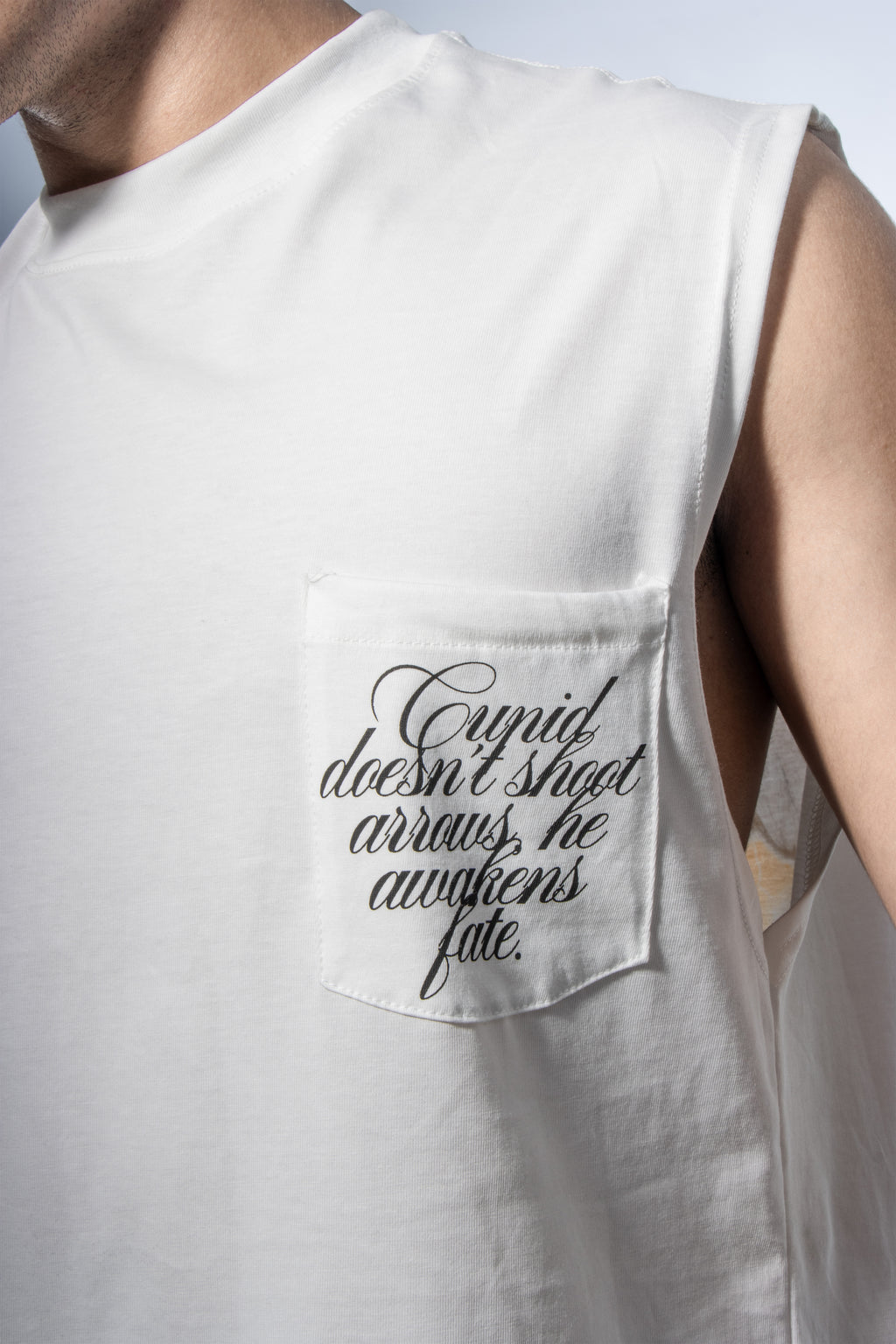 MOOD RELIGION SLEEVELESS TEE
