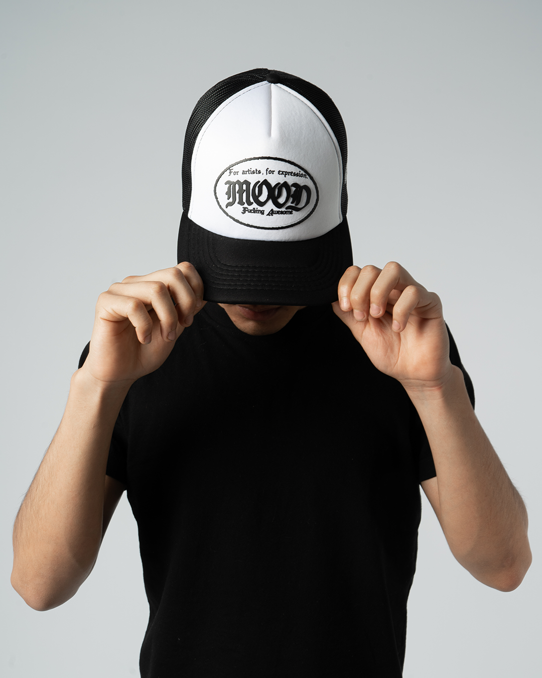 GORRA TRUCKER HAT BLACK